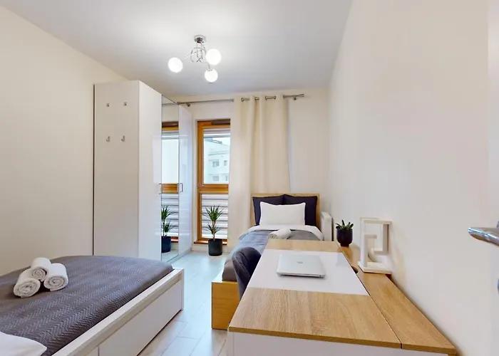 Appartement Family House Near The Market Square -perfect For Family & Business - Ksiecia Witolda Street 500 Steps To Market Square - 2 Bedrooms,2 Parking Places *