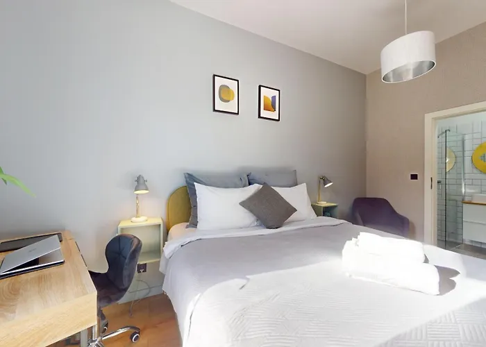 Appartement Family House Near The Market Square -perfect For Family & Business - Ksiecia Witolda Street 500 Steps To Market Square - 2 Bedrooms,2 Parking Places *